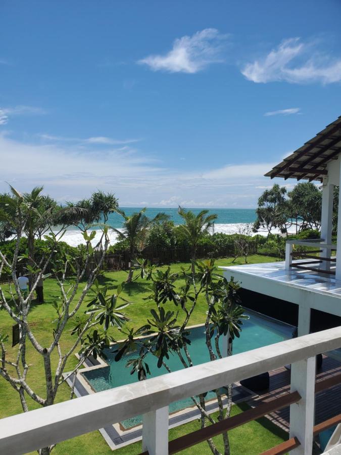Ceu Ceylon Villa Tangalle Exterior photo